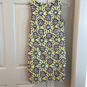 Great dress for spring and summer.  Love the pattern and colors.